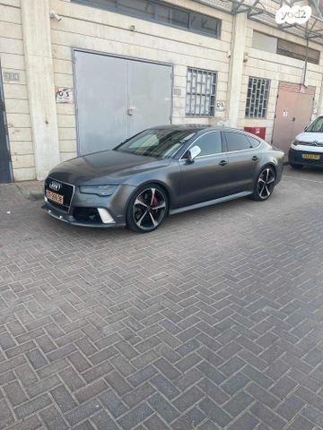 אאודי RS 7