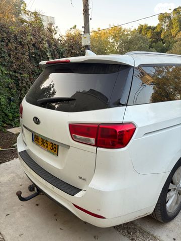 מודעת רכב קיה קרניבל