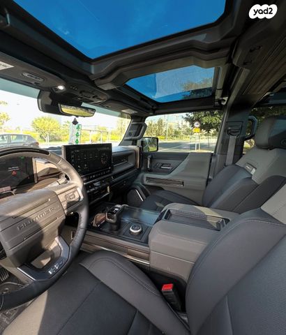 ג'י.אם.סי האמר EV