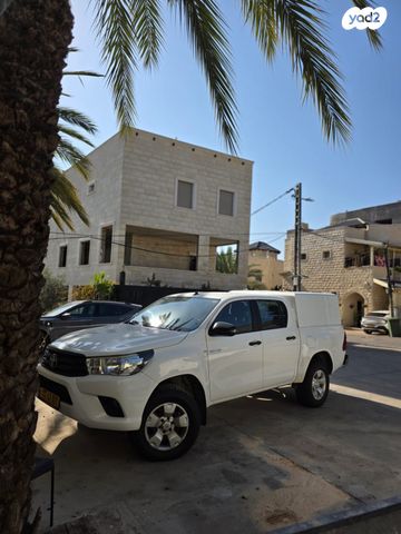 מודעת רכב טויוטה היילקס