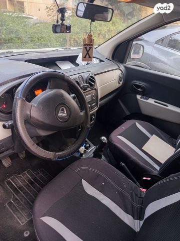 דאצ'יה דוקר