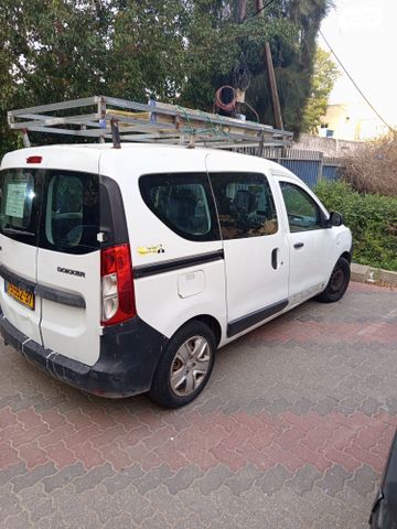 דאצ'יה דוקר