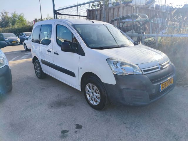 מודעת רכב סיטרואן ברלינגו 