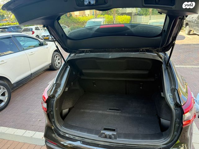 ניסאן קשקאי