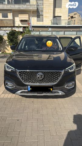 מודעת רכב אם ג'י EHS PHEV