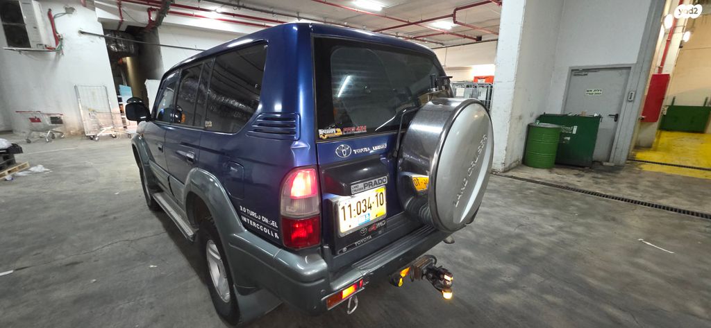 טויוטה לנד קרוזר