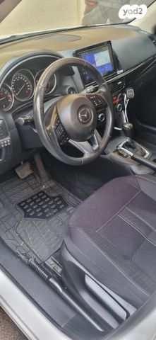 מודעת רכב מאזדה CX-5