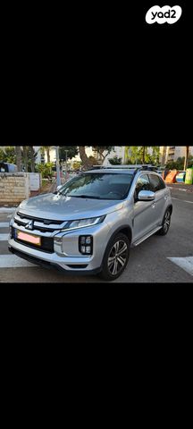 מודעת רכב מיצובישי ASX