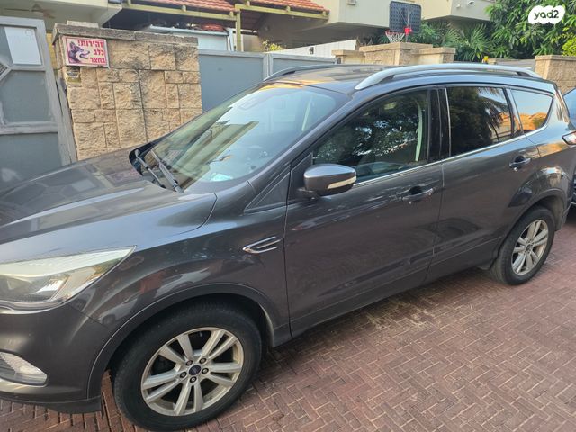 מודעת רכב פורד קוגה