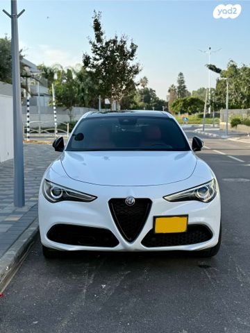 מודעת רכב אלפא רומיאו סטלביו
