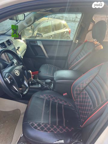 טויוטה לנד קרוזר