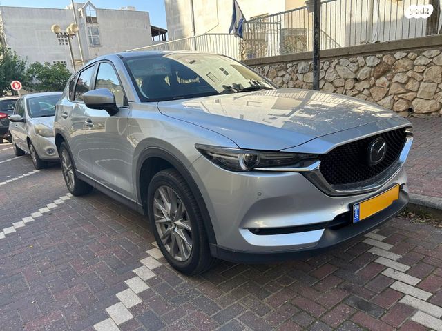מודעת רכב מאזדה CX-5