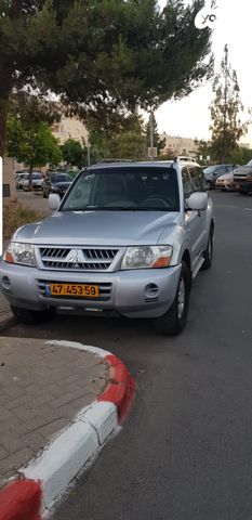 מודעת רכב מיצובישי פג'רו