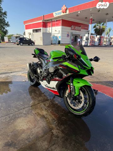 קאוואסאקי נינג'ה ZX 10R