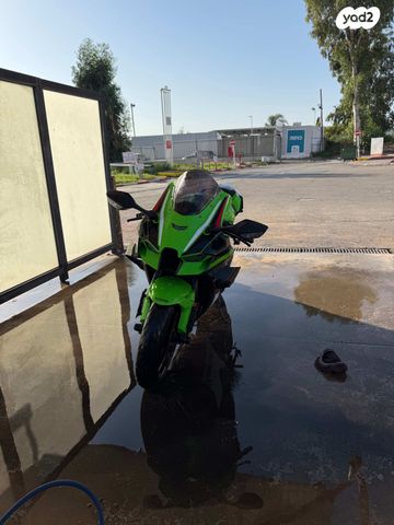 קאוואסאקי נינג'ה ZX 10R