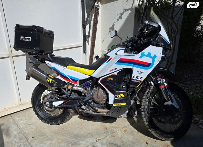 מודעת רכב הוסקוורנה NORDEN 901 UN