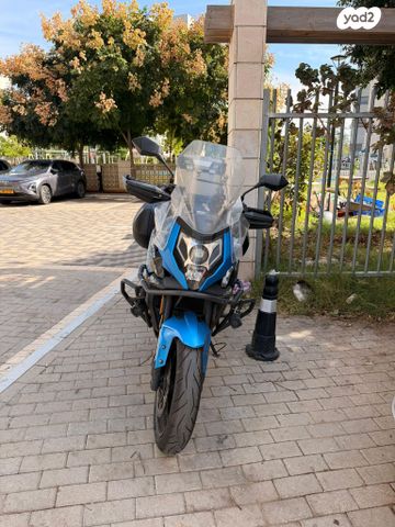 CF MOTO 650MT