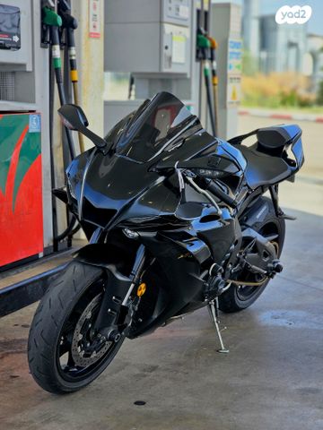 ימאהה YZF-R1