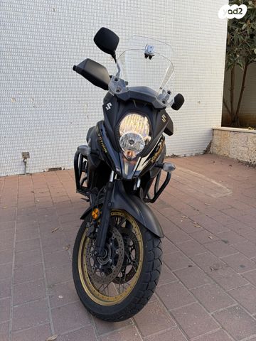 סוזוקי DL650 וי-סטרום