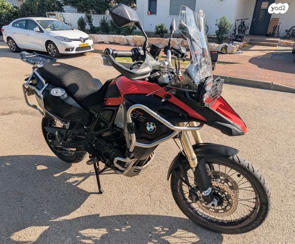 ב.מ.וו F800GS