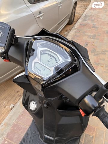 מודעת רכב קימקו אג'יליטי סיטי 125