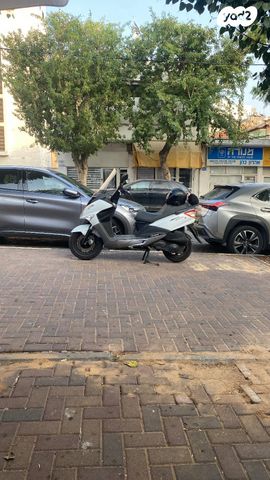 מודעת רכב סאן יאנג ג'וי רייד 125