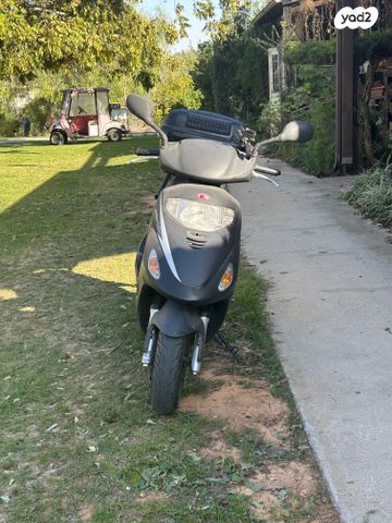 קוואנג-יאנג Movie 125 XL