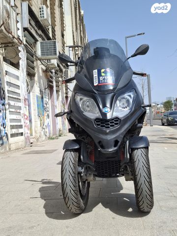 פיאג'ו MP3 300 HPE