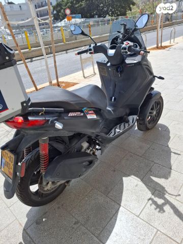 פיאג'ו MP3 300 HPE