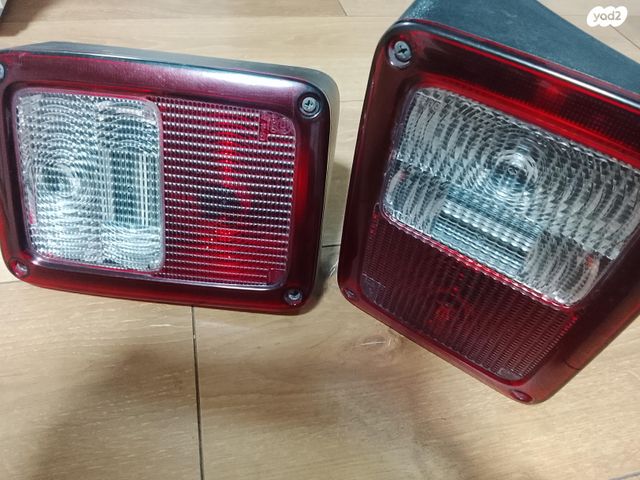 feedItemObj.data.row_1