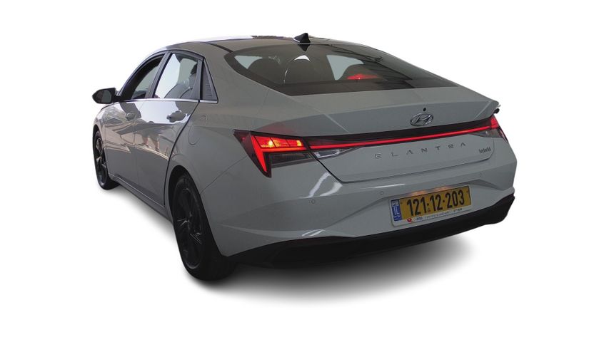 יונדאי אלנטרה