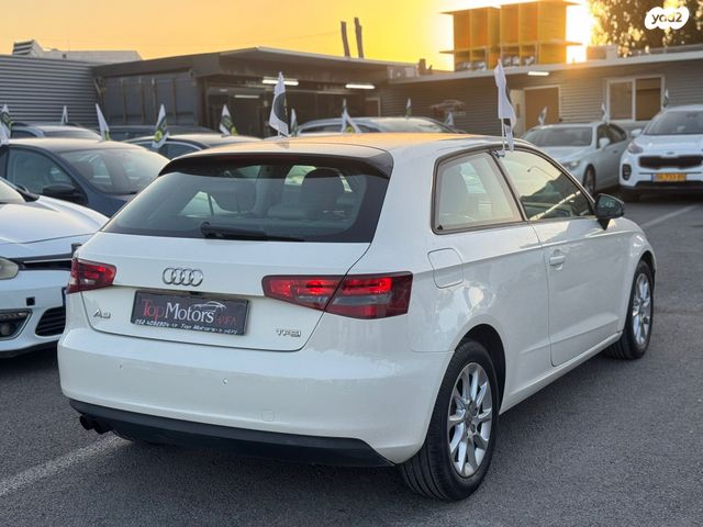 אאודי A3