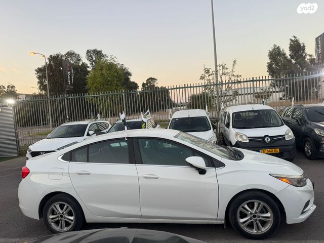 שברולט קרוז