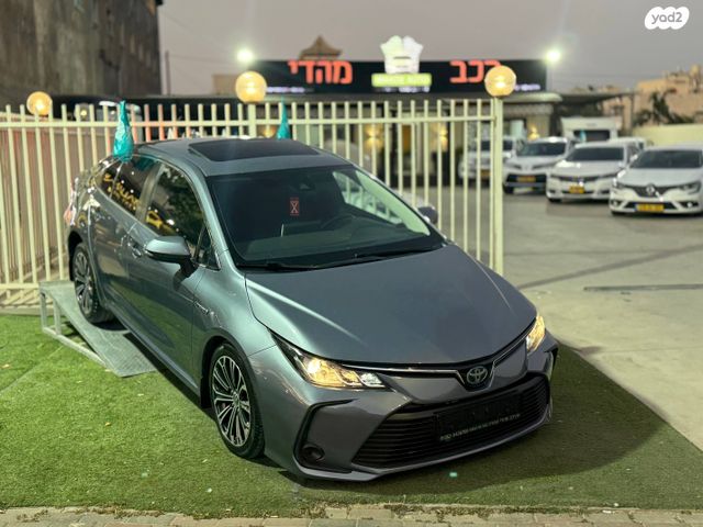 מודעת רכב טויוטה קורולה