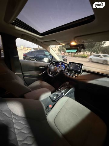 טויוטה קורולה