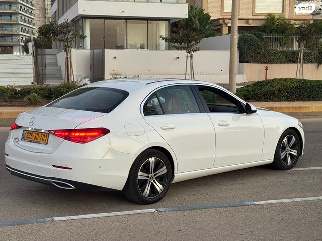 מודעת רכב מרצדס-בנץ C-class