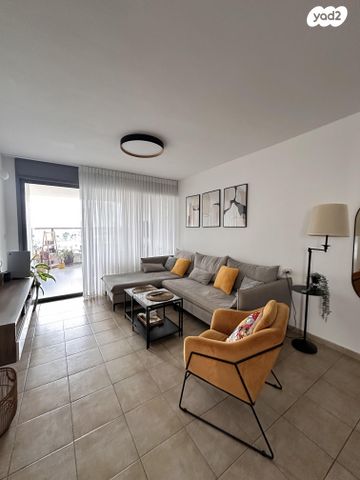 הרב מיימון 12