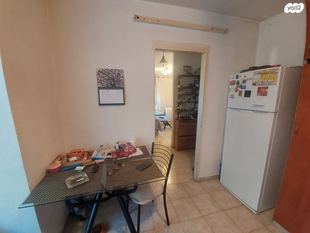 דירה, מאיר נקר 49, ארמון הנציב, תלפיות מזרח, ירושלים