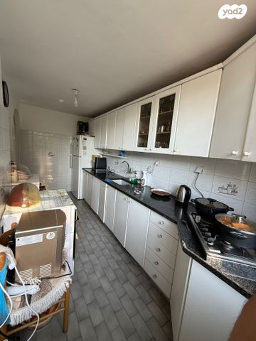 דירה, דרך ההגנה 122, נווה ברבור, כפר שלם מערב, תל אביב יפו