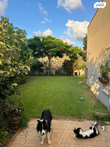 דו משפחתי, שלף 13, נווה שרת, זכרון יעקב