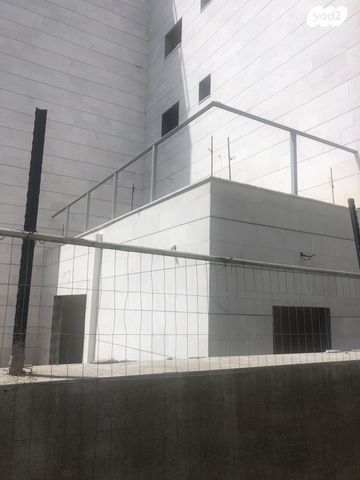 דירה, מקווה ישראל 22, אגרובנק, חולון