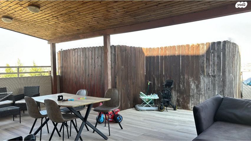 דירה, נחליאלי 10, נווה מנחם, גבעת זאב