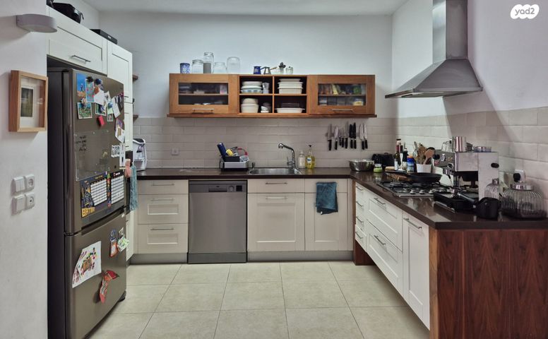 דירת גן, ד"ר אנריקו פבריגט 16, רסקו א', חולון