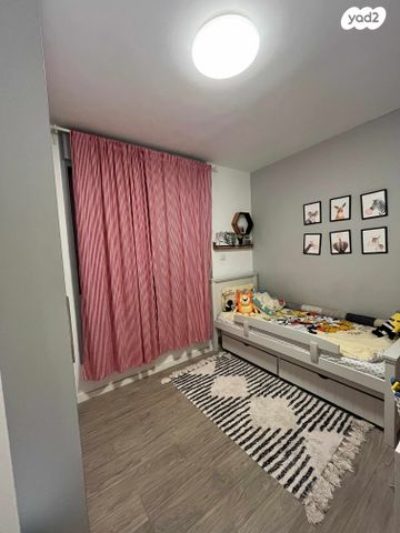 דירה, דגניה 6, ח-501, חולון