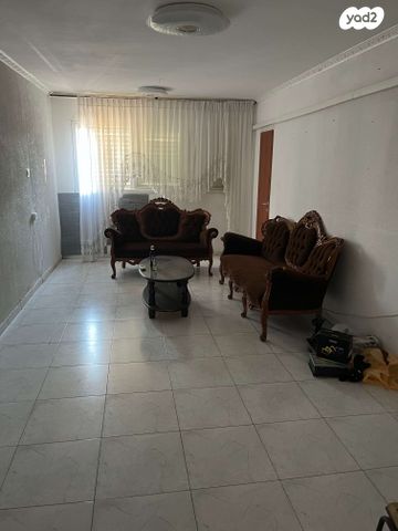 דירה, סמטת גדוד הפורצים 9, ז'בוטינסקי, אשקלון