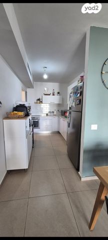 דירה, שקמה 5, בית דגן, בית דגן