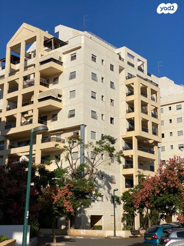 דירה, הגלעד 3, קרית השרון, נתניה