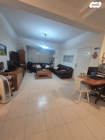 דירה, דרך בן גוריון 237, קרית בורוכוב, רמת גן