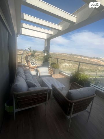 יעקב עורב בודה 54