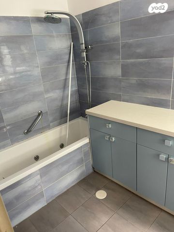 דירה, בורוכוב 35, קרית היובל, ירושלים